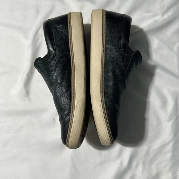 Sketchers Leather/Synthetic Upper Slip-on Shoes  Black Tan soles Size 10 - Picture 4 of 9